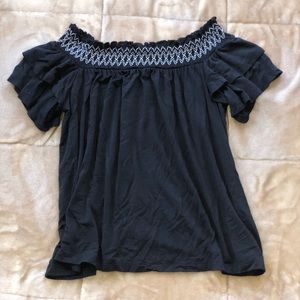 ruffle off the shoulder AE shirt!